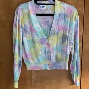 Woman’s Light cardigan